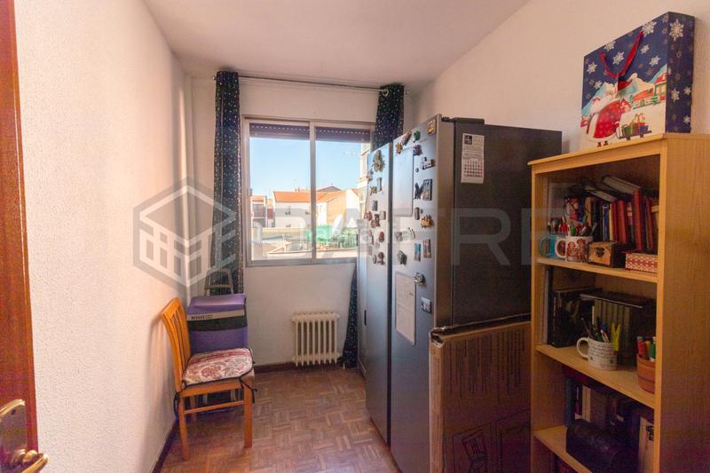 Foto f86a1fd4-8dee-442f-91c5-72b4fc596b41. Piso en Villaverde Alto Madrid