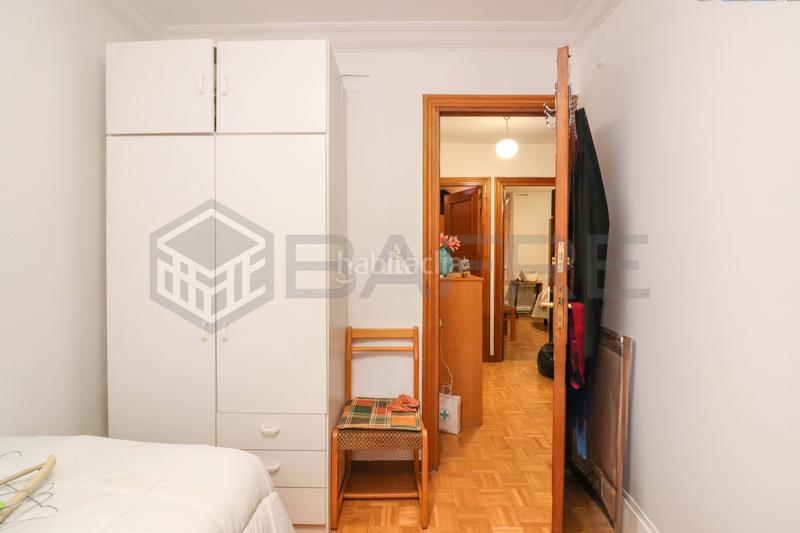 Foto 8adf49db-7d7b-4202-9487-9c091d8b93d7. Etagenwohnung mit heizung parking in Aluche Madrid