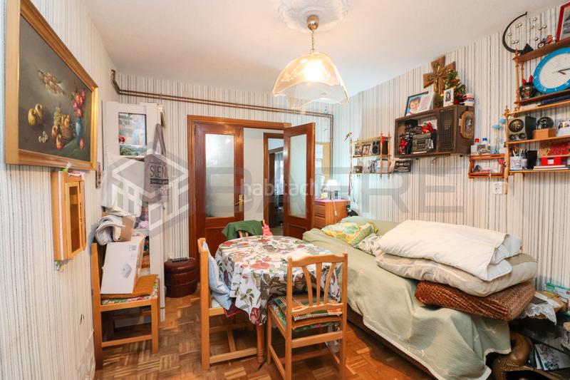 Foto 75a177c8-01eb-4a48-962d-19eef4bb3347. Flat with heating parking in Aluche Madrid