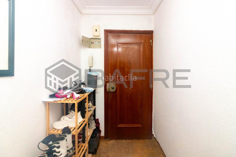 Foto 2cb7b578-20f7-47af-ad67-0529f9171121. Flat with heating in Moscardó Madrid