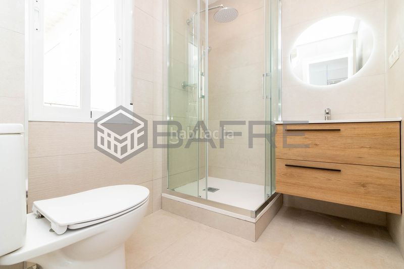 Foto 2949b3e1-00ce-4a08-81f1-93853a63f034. Piso en Puerta del Ángel Madrid