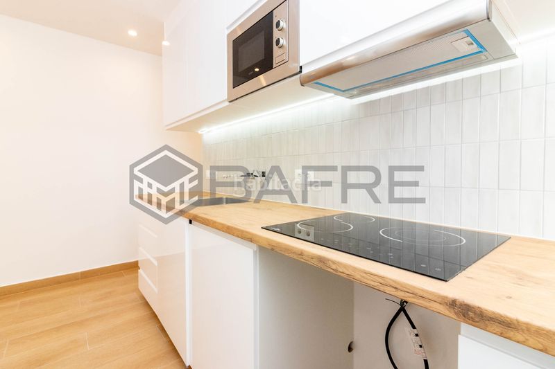 Foto c77f484d-f4fc-4a06-9f30-b4db6dfd1e98. Piso en Puerta del Ángel Madrid