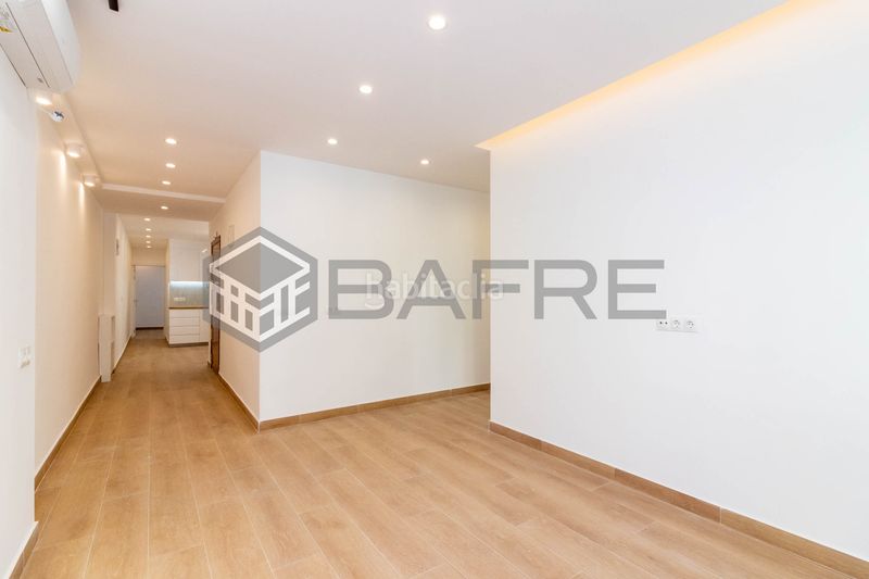 Foto ea16bf44-6dc4-42a8-86a8-ccd8d05170a4. Piso en Puerta del Ángel Madrid