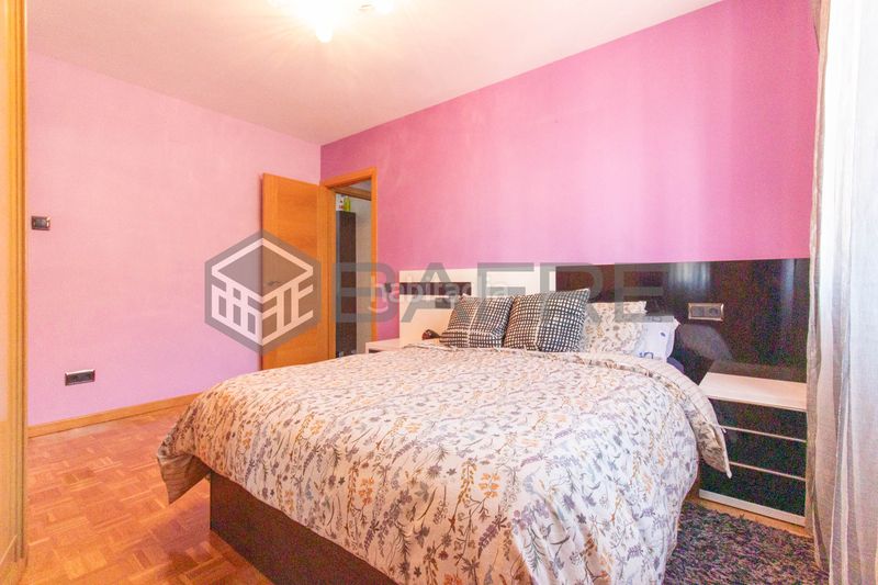 Foto a8d897f5-64fe-4761-8631-b866f6658204. Pis amb calefacció a Almendrales Madrid