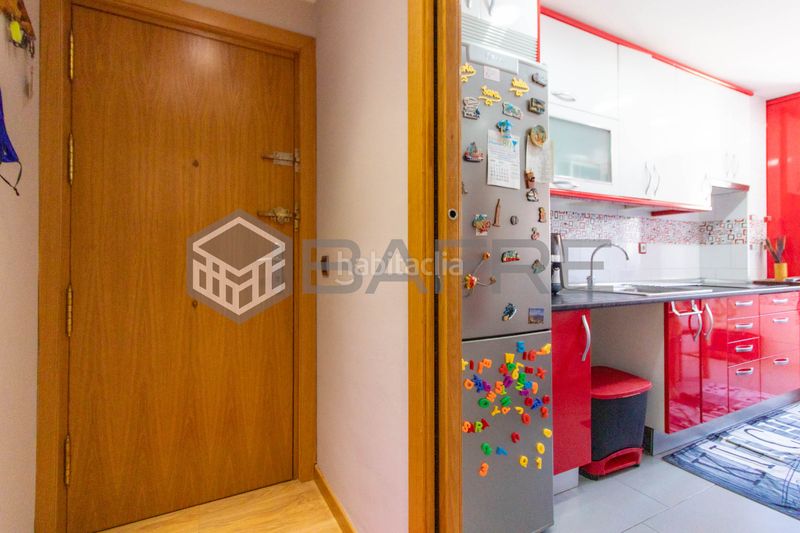Foto cd6b5d70-fcba-4a71-bbb2-d1d3025035bc. Pis amb calefacció a Almendrales Madrid
