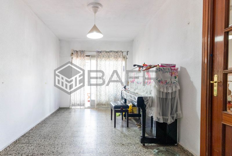 Foto 57cac1ef-ed74-4e3c-963b-4c16da067e69. Piso en Valleaguado-La Cañada Coslada