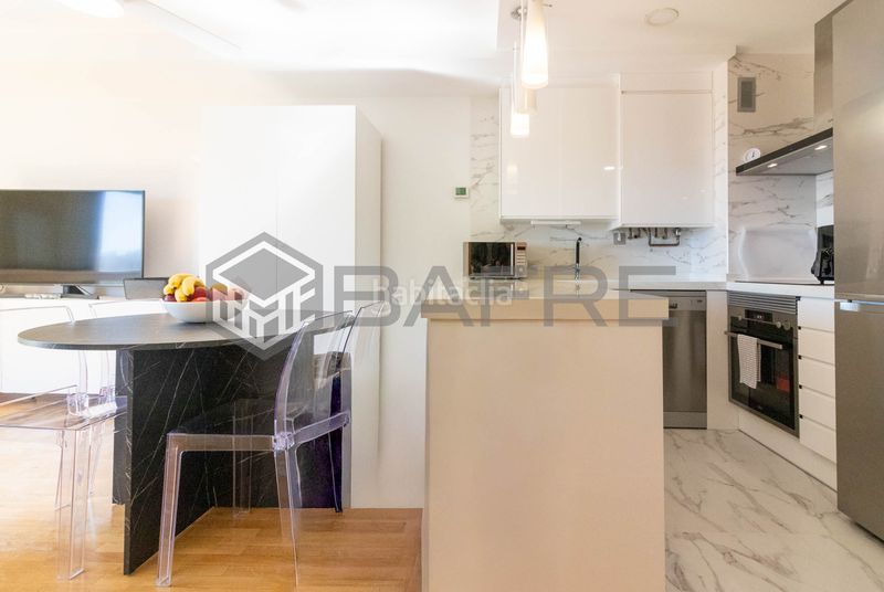 Foto 9661f891-0fba-4bf2-af1d-771d58d6966f. Pis amb calefacció aparcament a Buena Vista Madrid