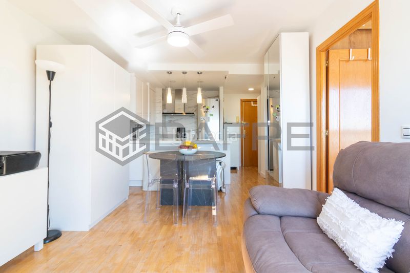 Foto ec29540a-bbfa-43f4-9ef5-37f316b790d1. Pis amb calefacció aparcament a Buena Vista Madrid