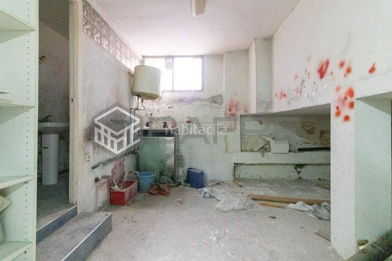 Foto 9edd304e-3568-425c-9622-e94319035043. Local comercial en Pradolongo Madrid