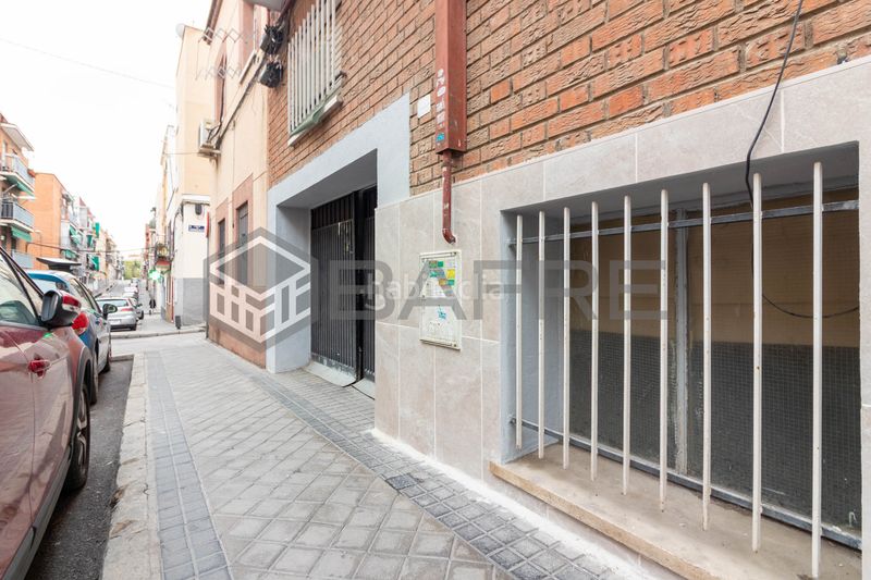 Foto fb13cc6c-e58f-4730-9490-79a529f217b2. Local comercial en Pradolongo Madrid