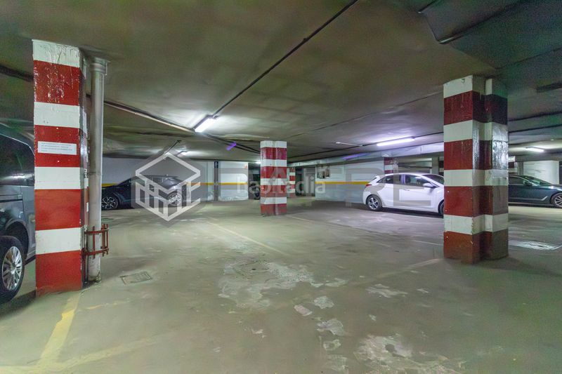 Foto d0f67e25-5093-4e6c-9354-ce225f6a1c38. Ufficio con parcheggio in Comillas Madrid