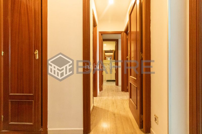 Foto 2ca4099f-073e-4212-a521-c336935b29f0. Piso en Moscardó Madrid