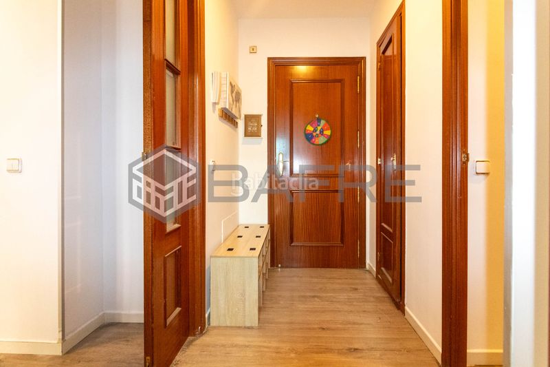 Foto 87150a75-b309-46f7-b640-7953705c8bee. Piso en Moscardó Madrid