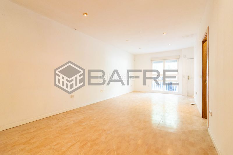 Foto 3d428139-f0f0-40a2-9742-8efc72da2b43. Piso en Pradolongo Madrid