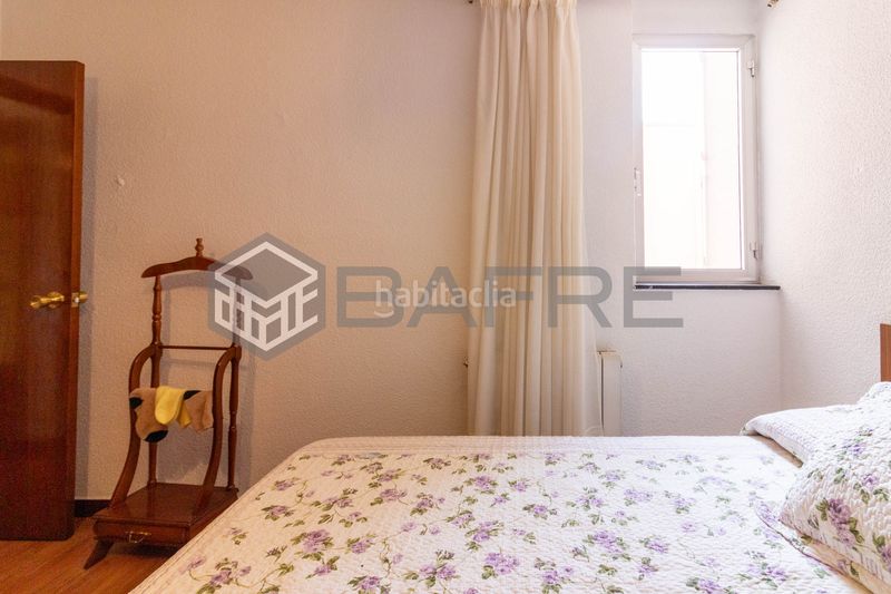 Foto 48ac3131-13ec-4cff-a8bf-1120c75fa2c5. Piso en Almendrales Madrid