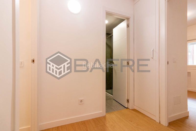 Foto 435e3a85-3eb8-44ec-ba4a-3e69c8449ec2. Piso en San Isidro Madrid