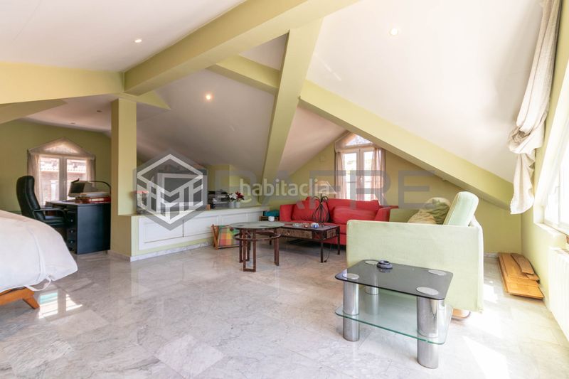 Foto 078b2145-922a-4652-b561-fd020853e776. Casa en Nueva España Madrid