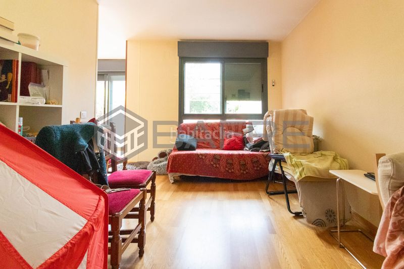 Foto ab80dfeb-8b15-4064-9c30-badb9af4698e. Casa amb calefacció piscina a Perales del Río Getafe