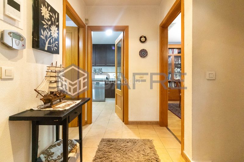 Foto 5a871c8c-1390-4200-ac00-48bd6d4d5ece. Casa en Perales del Río Getafe