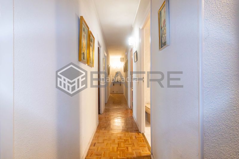 Foto 55b63b06-2e4e-4adf-a8d3-437618e3a325. Piso en Guindalera Madrid