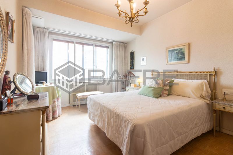 Foto ade79f0f-573d-483a-b2c2-47e58cc97c63. Piso en Guindalera Madrid