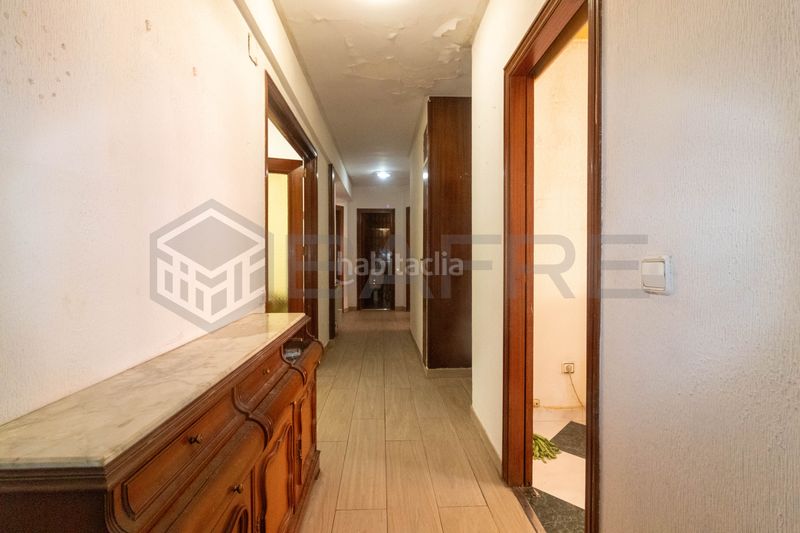 Foto fee1a406-0398-46aa-a164-67acdb760610. Piso en Buena Vista Madrid