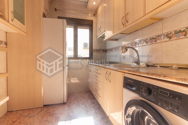 Foto a4586b56-63db-44af-bd19-b32a6b58c3b9. Piso en Vista Alegre Madrid
