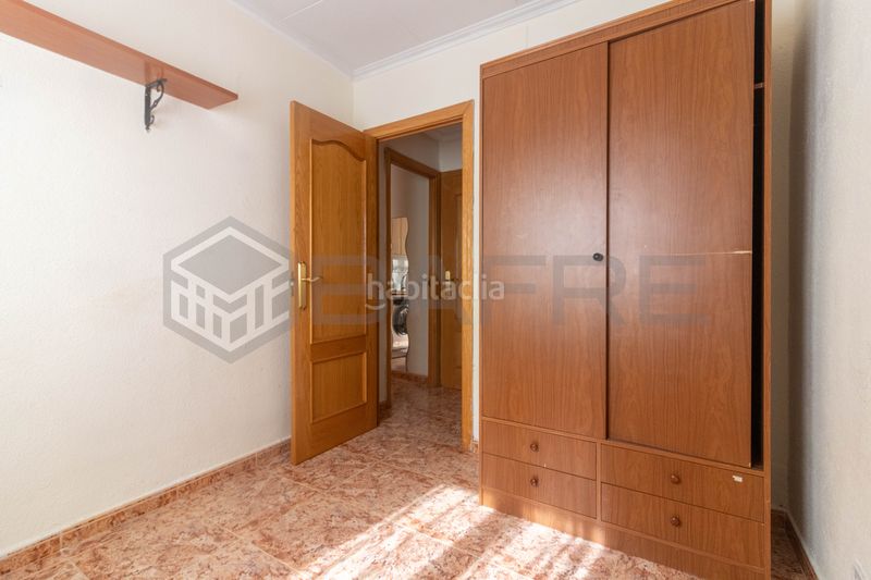 Foto e6a5b5d2-fe60-44d2-bb13-a85fb8338c31. Piso en Vista Alegre Madrid