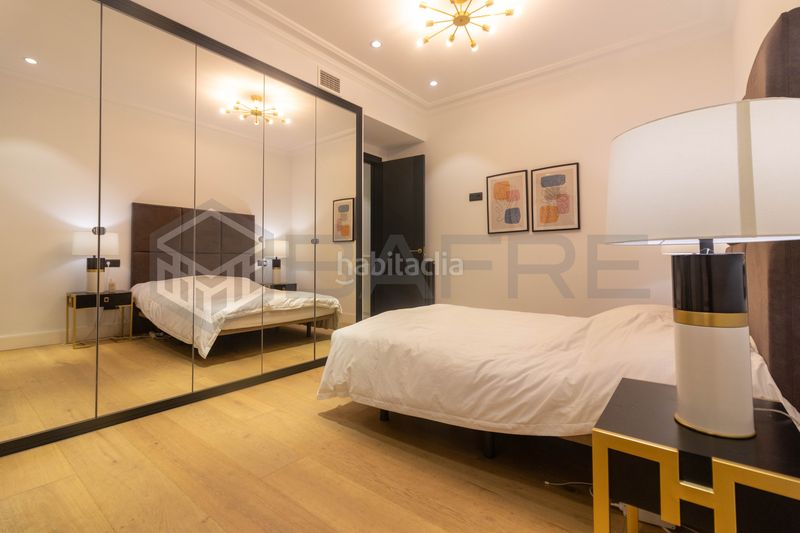Foto d5b9fdeb-234f-42ae-9769-01c160920a1d. Flat with heating in Gaztambide Madrid