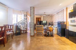 Flat  Plaza de pablo picasso