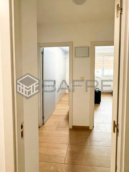 Foto ac8faf59-c670-4400-b089-1160ff00ff56. Pis amb aparcament a Zofío Madrid