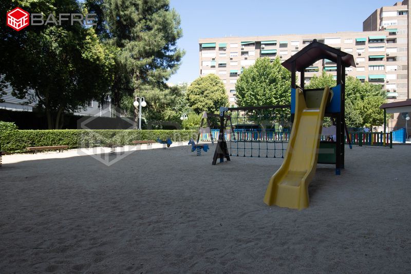 Foto a4872533-36c9-49cc-87f8-02666de6dc2b. Piso en Adelfas Madrid