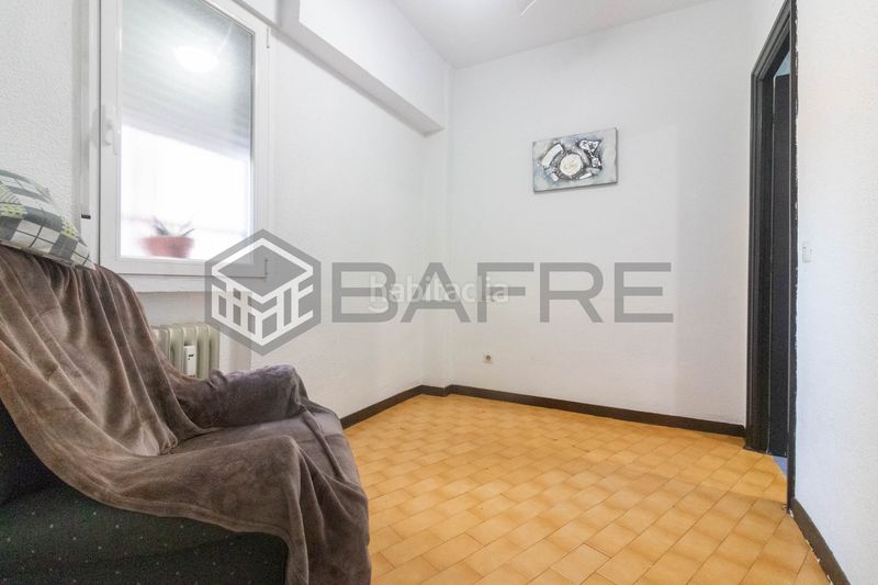 Foto a718deeb-c79d-4b65-9a1b-cc87cb2140c2. Piso en Adelfas Madrid