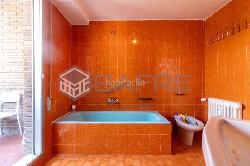 Foto adf0fbab-e077-4b45-9138-b1535a8672dd. Piso en Adelfas Madrid