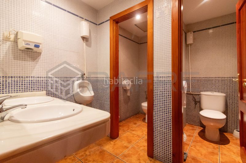 Foto fdcc9f3f-39c5-479a-8163-80f3a846637f. Miete geschäftsraum in Las Castañeras - Bulevar Arroyomolinos