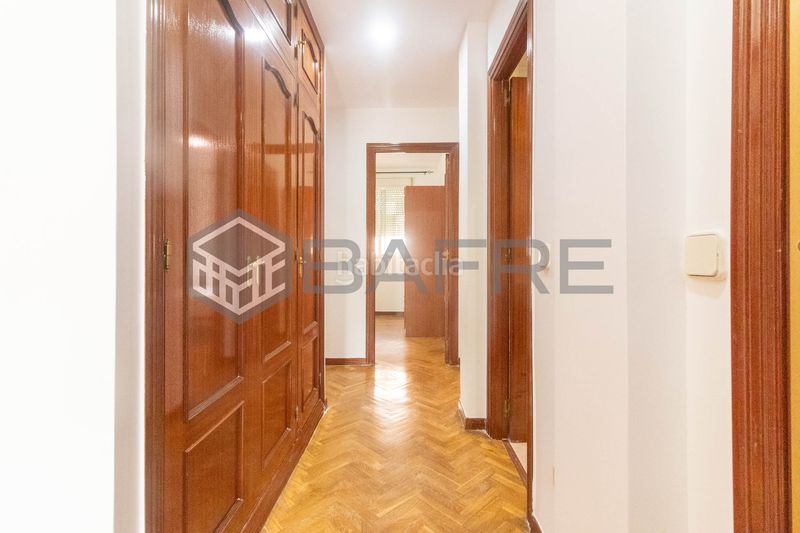 Foto 1ef8dd10-995b-4f58-9088-f15e3b31932c. Piso en Palomeras Bajas Madrid