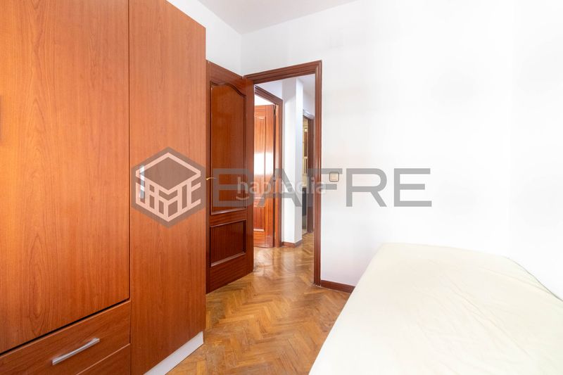 Foto 1ffaf929-4838-4a05-8160-1cf2ece5fa40. Piso en Palomeras Bajas Madrid