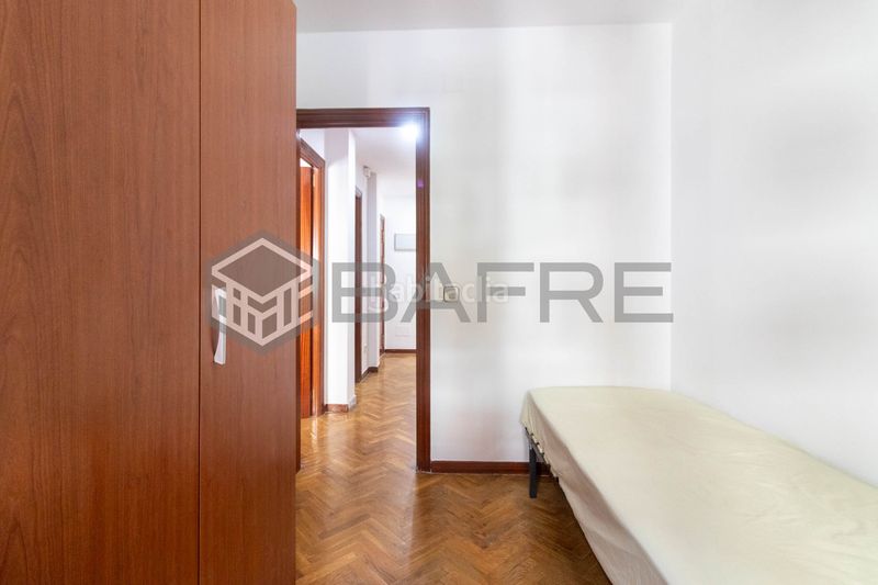 Foto 7bde0a1c-b6b7-4b12-8b9d-c646786e0c1b. Piso en Palomeras Bajas Madrid
