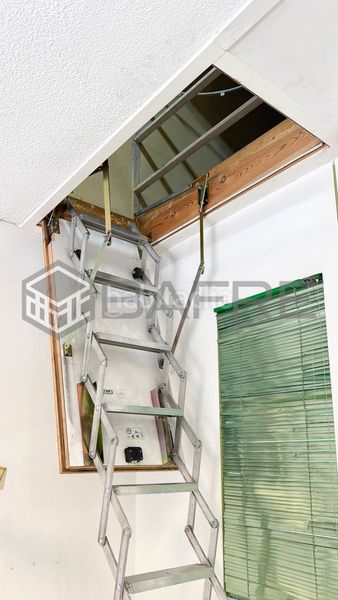 Foto 0366845a-9b17-46b3-9e8e-a0e70ff3711e. Local comercial a Opañel Madrid