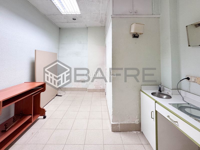 Foto 1658f21b-6d20-4bb4-a222-f300c99a5ce4. Local comercial a Opañel Madrid