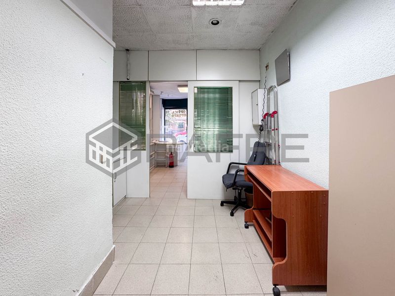 Foto 3381c0d9-edc5-49b5-8a16-259513786774. Local comercial a Opañel Madrid