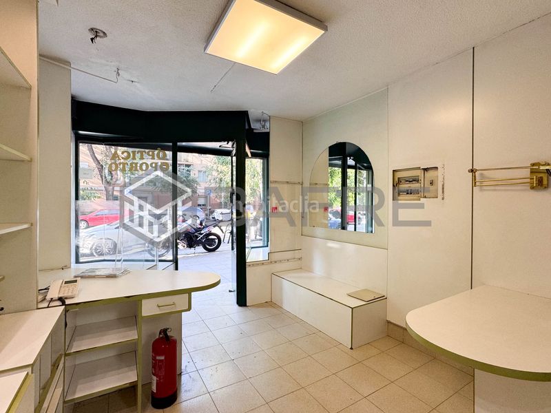 Foto 6ae6fe97-8f8e-4f33-929c-f4785bd96ede. Local comercial a Opañel Madrid