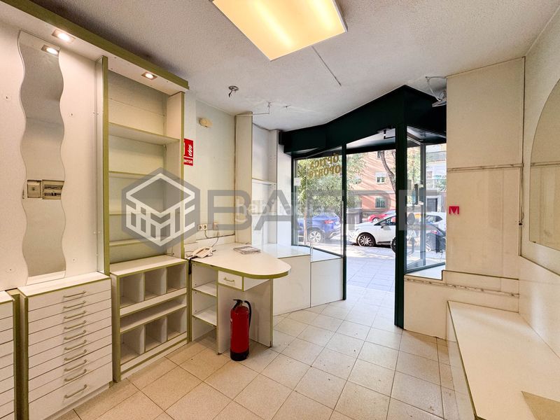 Foto ec8d95c2-76d8-4fb6-ae77-3239c991f318. Local comercial a Opañel Madrid