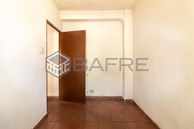 Foto f69e9989-8e62-47c3-a854-8349f8fe1859. Pis amb calefacció a Valdeacederas Madrid