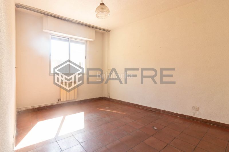Foto 671881f0-dd4b-462b-be02-cee12960dbdc. Piso en Valdeacederas Madrid