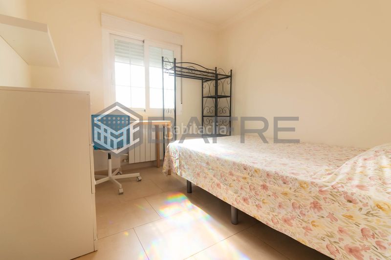 Foto d2e81c0a-0cef-44d0-9c15-4f322a9637e6. Pis amb calefacció a Orcasitas Madrid