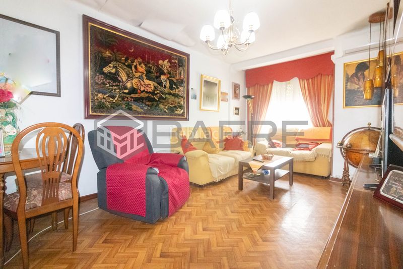 Foto c537e846-6f10-43b5-a28a-790b03382da3. Piso en Aluche Madrid