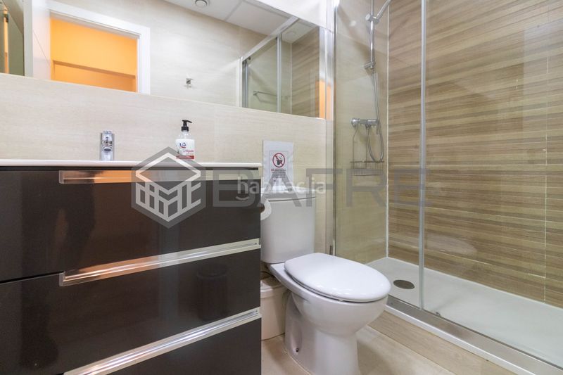 Foto 7cc05a9a-3e1b-4191-bc66-017a4c33c7c4. Pis a Palacio Madrid