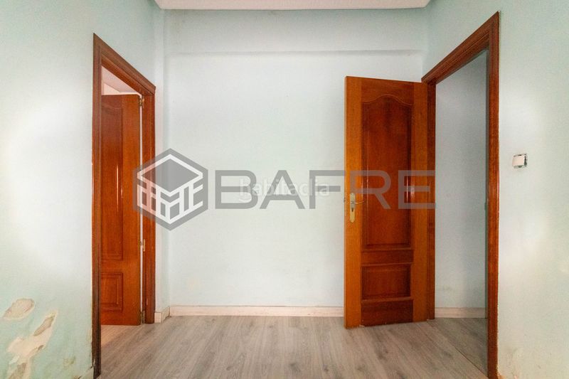 Foto 439a5c24-a627-4511-a425-f1e6646f61bc. Pis a Villaverde Alto Madrid