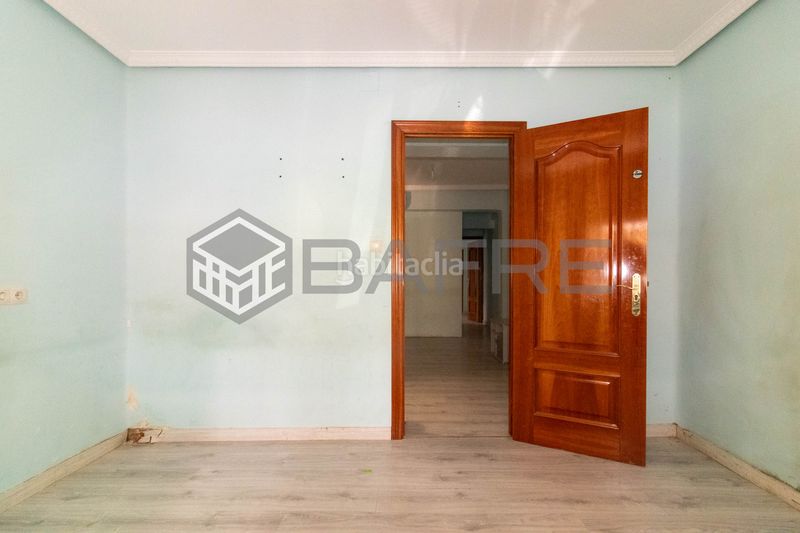Foto 7c526e6d-d6f7-4c9c-ac10-7e33f5e194d2. Pis a Villaverde Alto Madrid